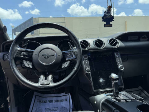 2016 Ford Mustang V6