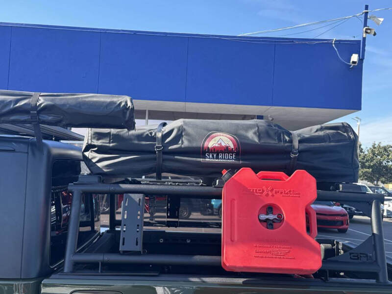 2021 Jeep Gladiator Willys