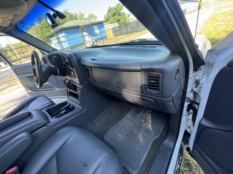 2003 Chevrolet Silverado 1500 LS