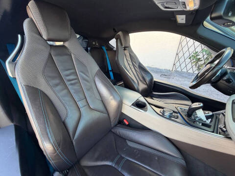 2015 BMW i8