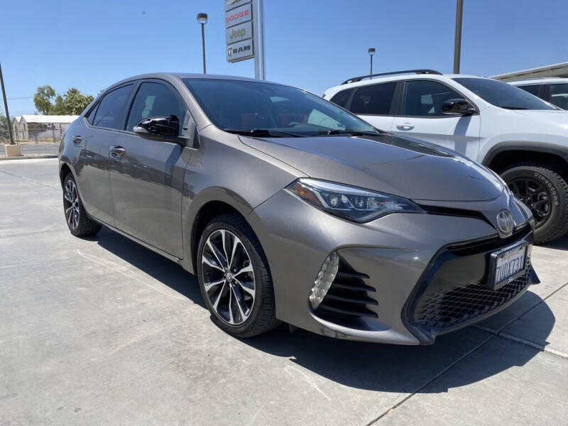 2017 Toyota Corolla SE photo 7