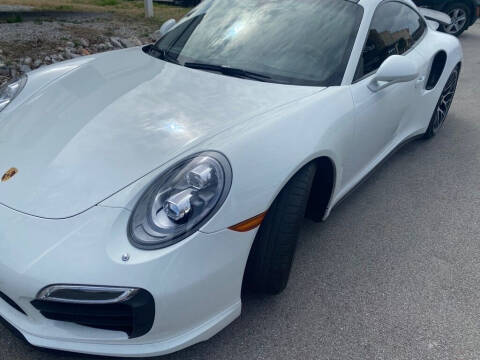 2016 Porsche 911 Turbo S