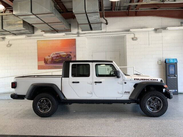 Used 2022 Jeep Gladiator Rubicon with VIN 1C6JJTBG0NL118592 for sale in Lexington, SC