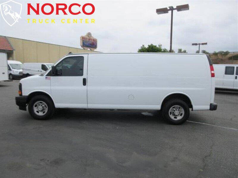 2017 Chevrolet Express 2500