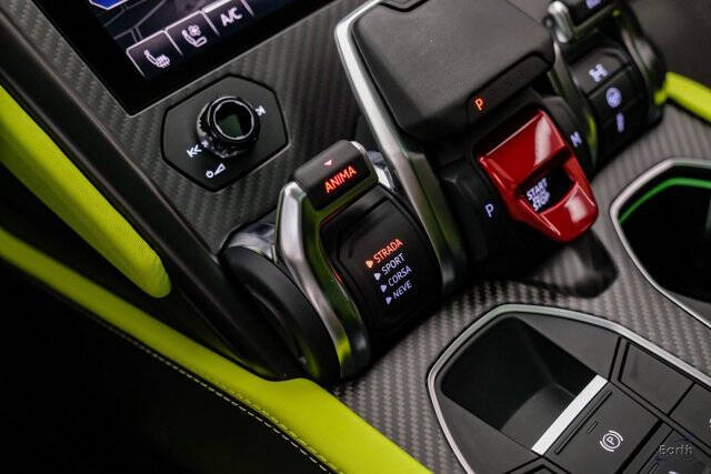 2022 Lamborghini Urus