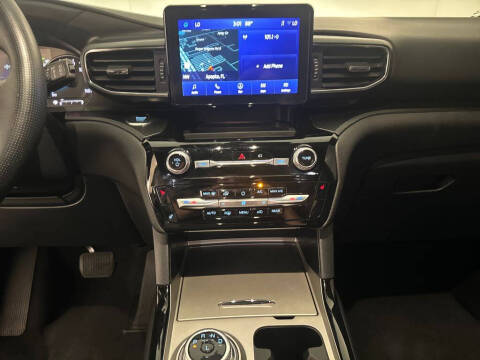 2022 Ford Explorer ST-Line