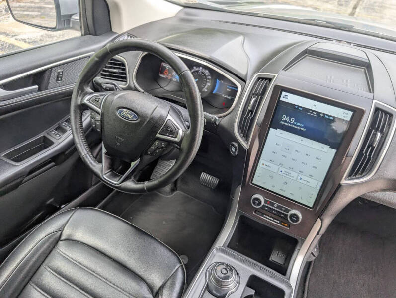 2021 Ford Edge SEL