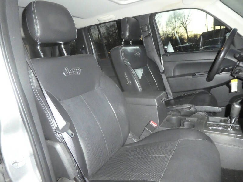 2012 Jeep Liberty Latitude