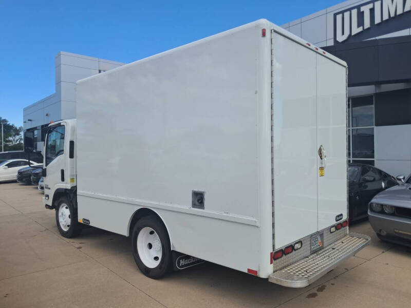 2019 Isuzu NPR-HD
