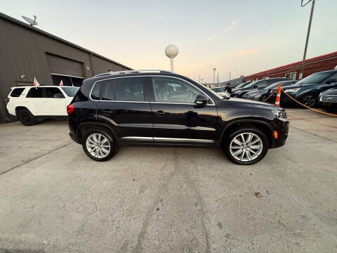2013 Volkswagen Tiguan SE 4Motion