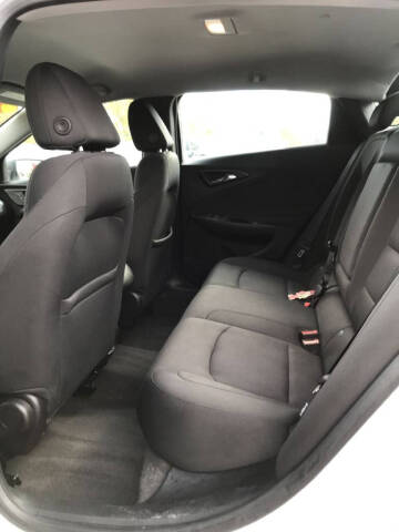 2018 Chevrolet Malibu LS