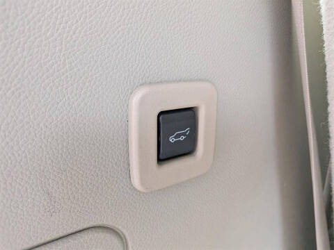 2016 Lincoln Navigator Select