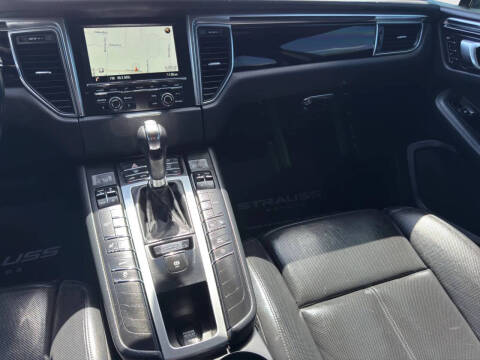 2016 Porsche Macan S