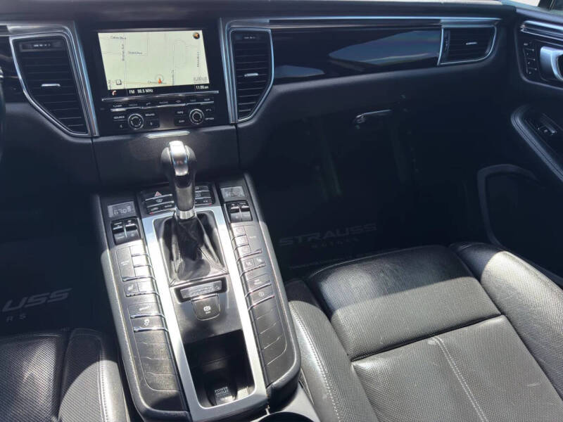 2016 Porsche Macan S