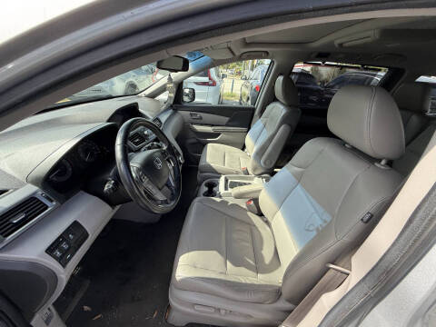 2011 Honda Odyssey EX-L w/DVD