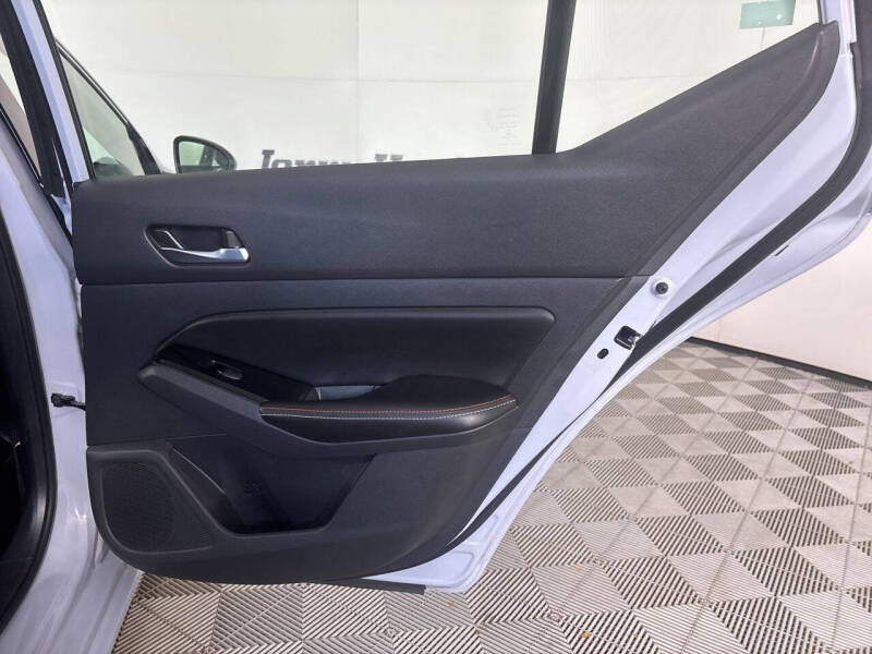 2023 Nissan Altima 2.0 SR