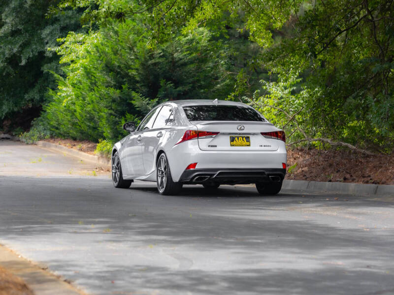 2017 Lexus IS 200t