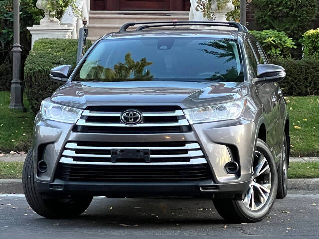 2017 Toyota Highlander for sale at VLD HOLDING INC. in Brooklyn, NY