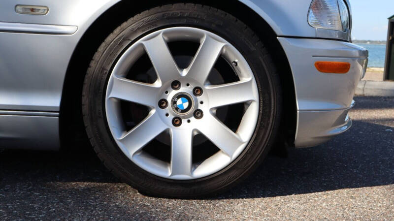 2002 BMW 3 Series 325Ci