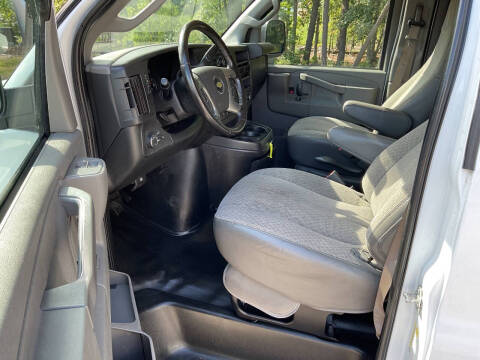 2019 Chevrolet Express LS 2500