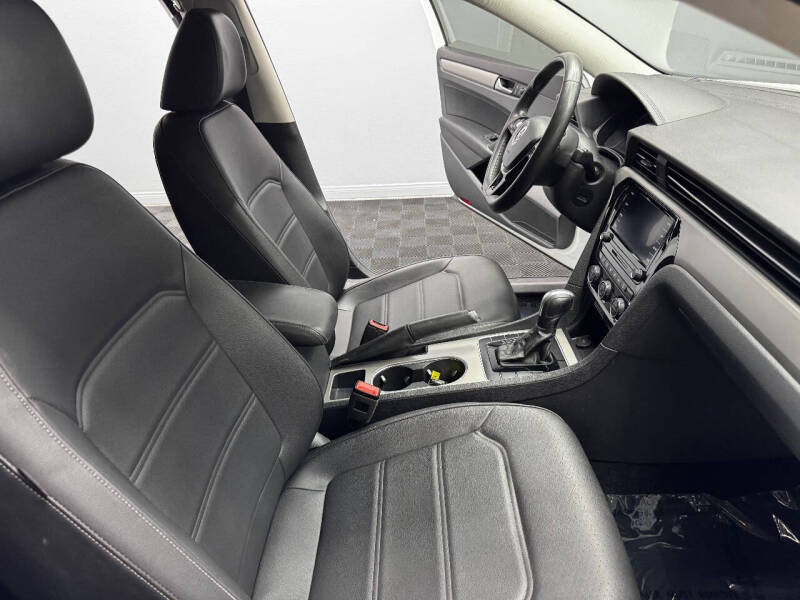 2021 Volkswagen Passat SE