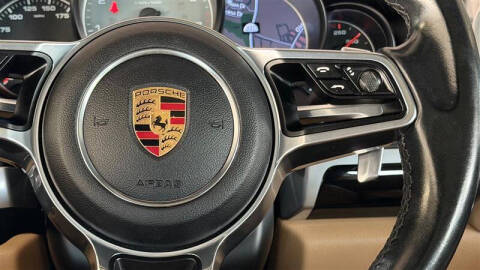 2016 Porsche Cayenne S