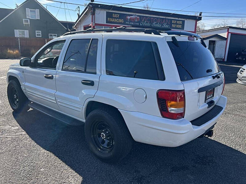 2004 Jeep Grand Cherokee Laredo