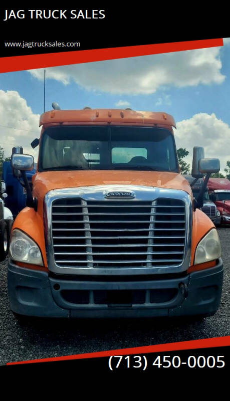 2012 Freightliner Cascadia Day Cab