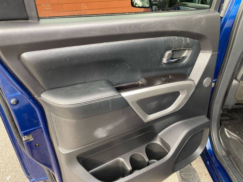 2019 Nissan Titan PRO-4X