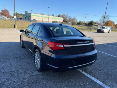 2012 Chrysler 200 Limited