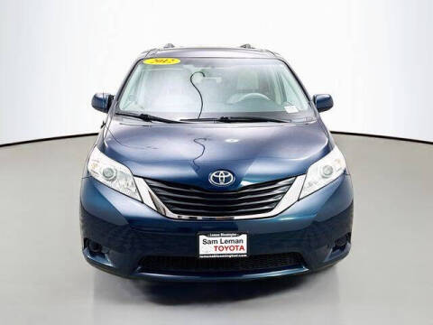 2012 Toyota Sienna
