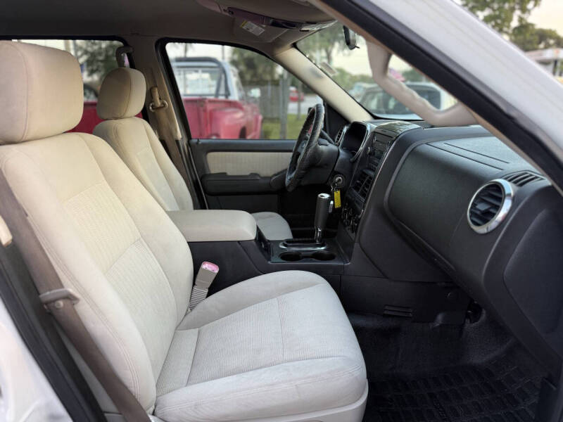 2008 Ford Explorer Sport Trac XLT