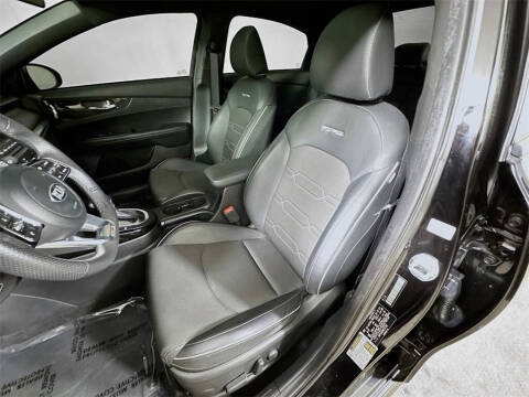 2021 Kia Forte GT Line