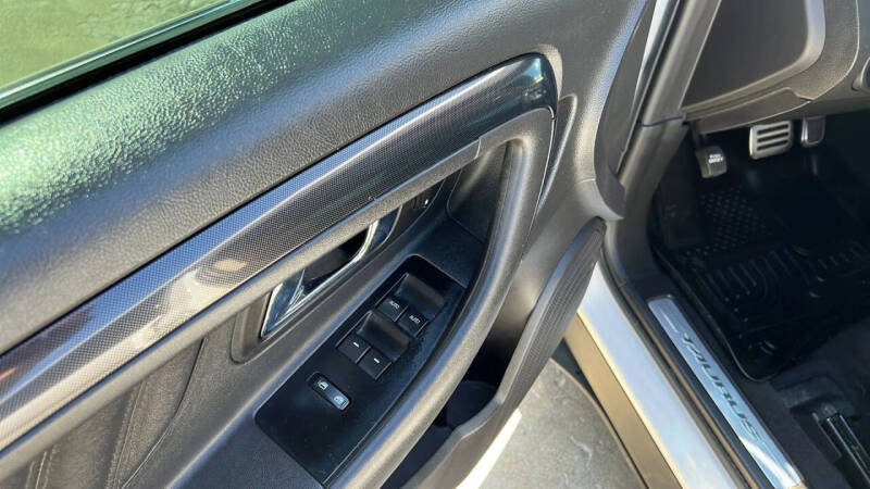 2010 Ford Taurus SHO