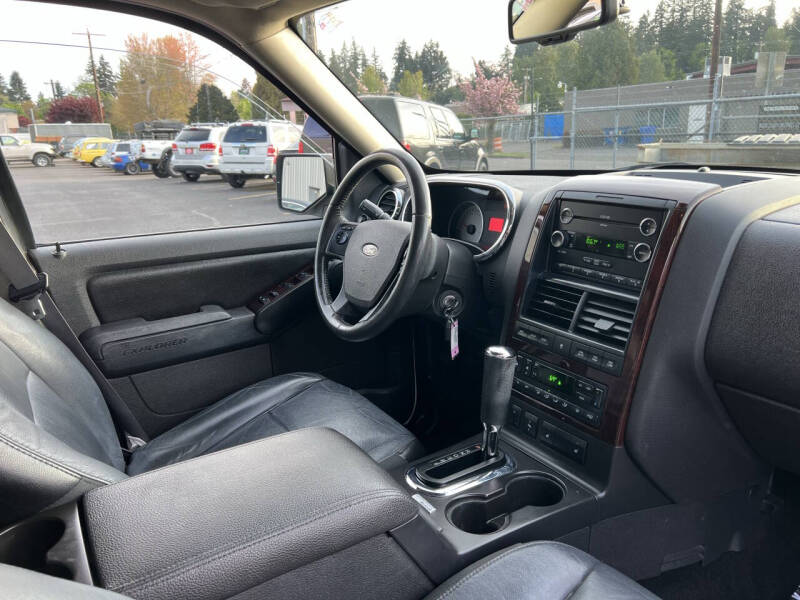 2009 Ford Explorer Limited