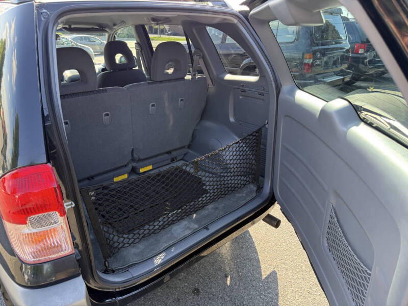 2003 Toyota RAV4