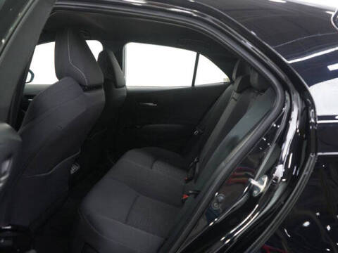 2025 Toyota Corolla Hatchback SE