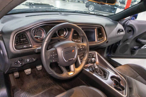2017 Dodge Challenger 392 HEMI Scat Pack Shaker
