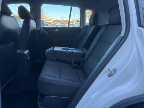 2012 Volkswagen Tiguan S