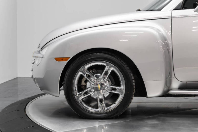 2005 Chevrolet SSR LS