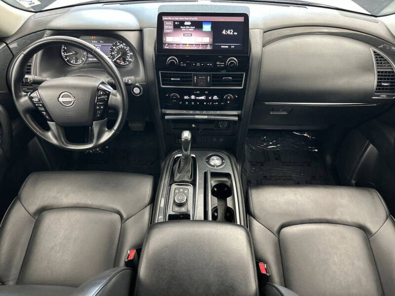 2024 Nissan Armada SV