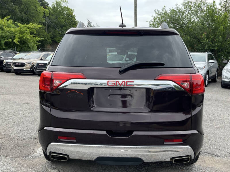 2018 GMC Acadia Denali