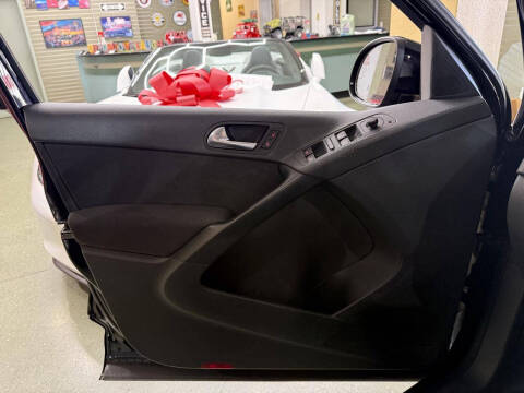 2017 Volkswagen Tiguan 2.0T S 4Motion