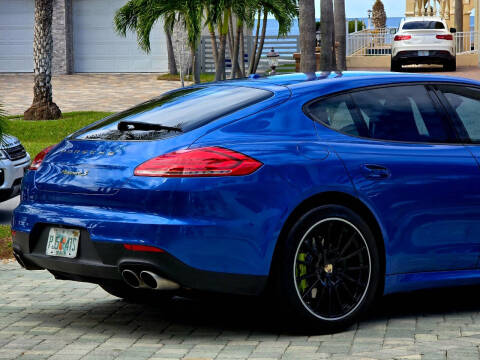 2015 Porsche Panamera S E-Hybrid