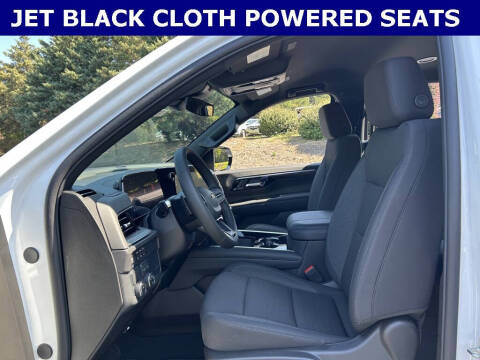 2025 Chevrolet Tahoe LS