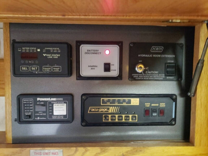 1999 Freightliner XC Chassis