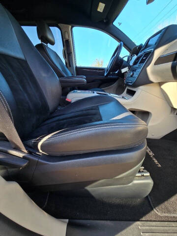 2016 Dodge Grand Caravan SXT