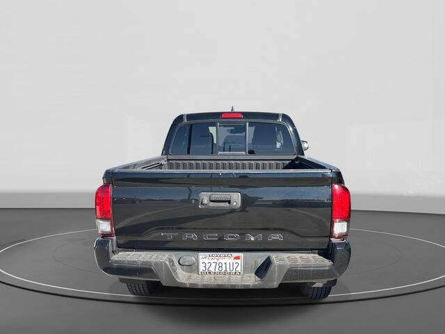 2019 Toyota Tacoma SR