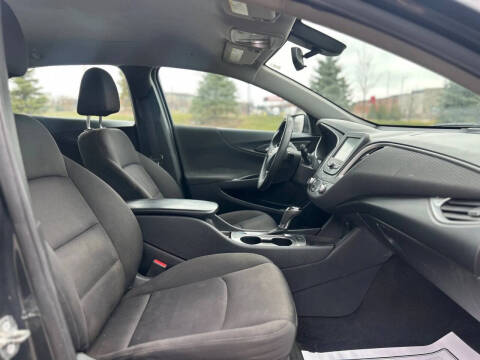 2018 Chevrolet Malibu LS