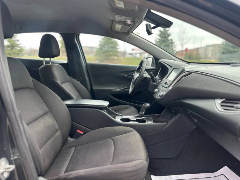 2018 Chevrolet Malibu LS